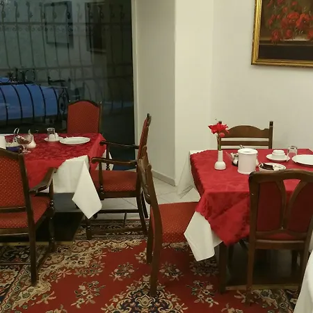 Marien-hof Apartahotel Viena