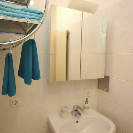 Hotel Checkvienna - Kroellgasse
