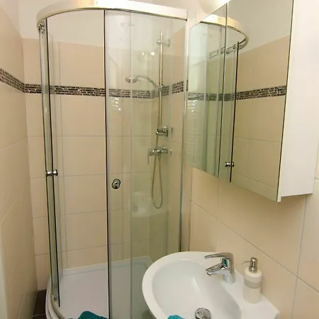 Checkvienna - Kroellgasse Hotel Vienna