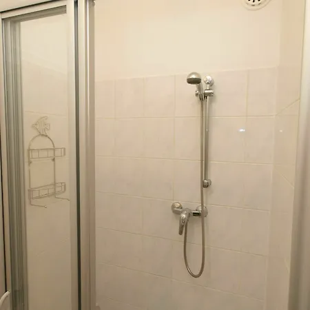 Checkvienna - Kroellgasse Hotel 2*