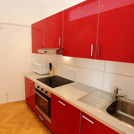 Checkvienna - Simmeringer Hauptstrasse Vienna