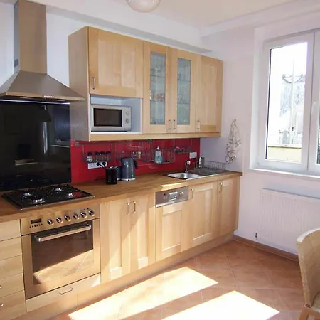 Center Apartment *