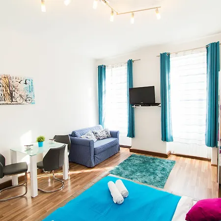 Apartment Diefenbachgasse Vienna