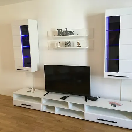 United Homes * Vienna