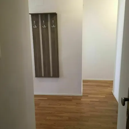 United Homes Apartment *