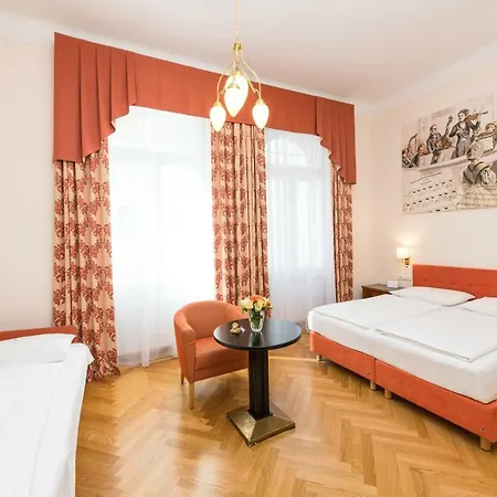 Johann Strauss Ξενοδοχείο 4*