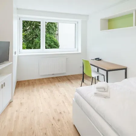 Mynext - Leo 3* Vienna