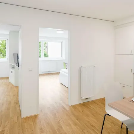 Mynext - Leo 3* Vienna