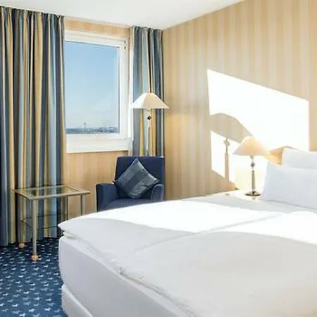 Nh Danube Hotel Vienna