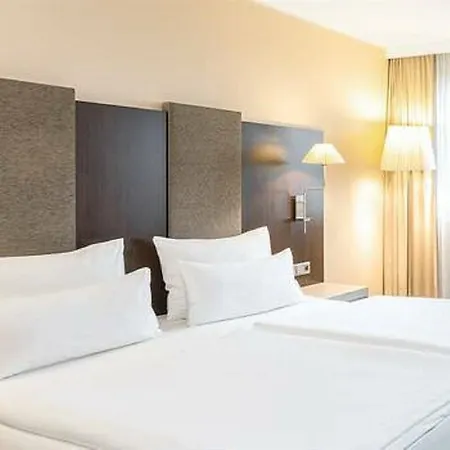 Nh Danube Hotel Vienna