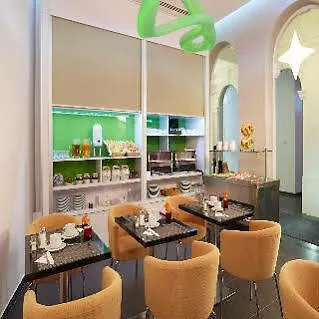 Hotel Fortyplusone - Newly Renovated! 4*