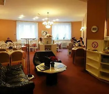 Continental Hotel-pension 4* Wien