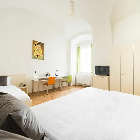 Mynext - Johannesgasse Aparthotel 3*