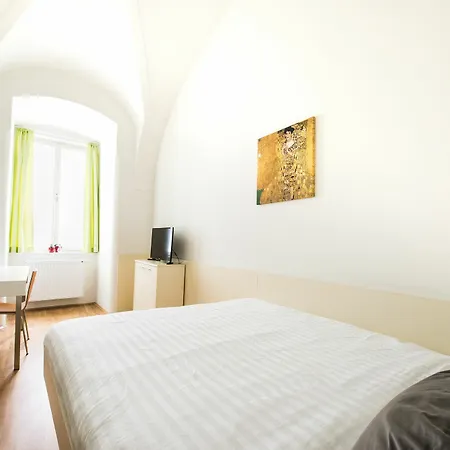 Aparthotel Mynext - Johannesgasse 3*