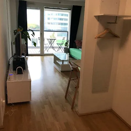 Apartman With Parking On Premise