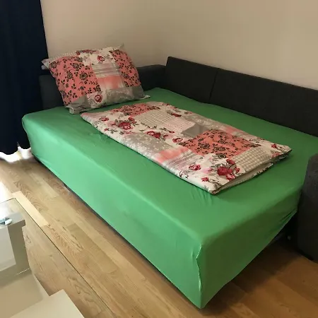 Apartman With Parking On Premise *