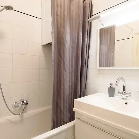 City Apartment Apartamento *