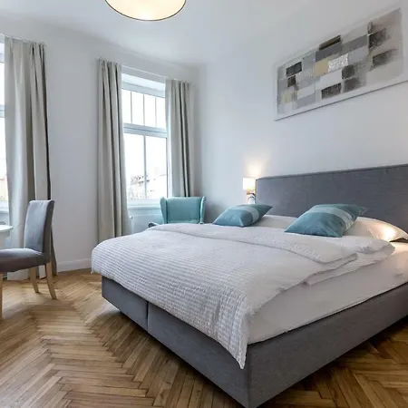 Easy 15 Contactless Check In Apartment *