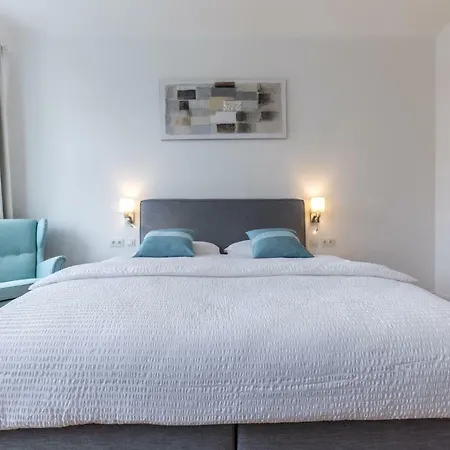 Easy 15 Contactless Check In Apartment