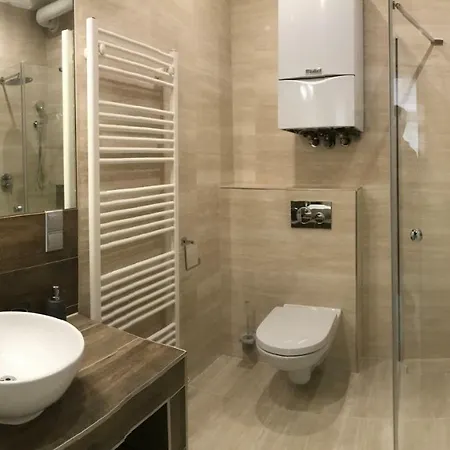 Modern Apt, Next To Metro Διαμέρισμα