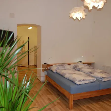 Wiener Apartment *