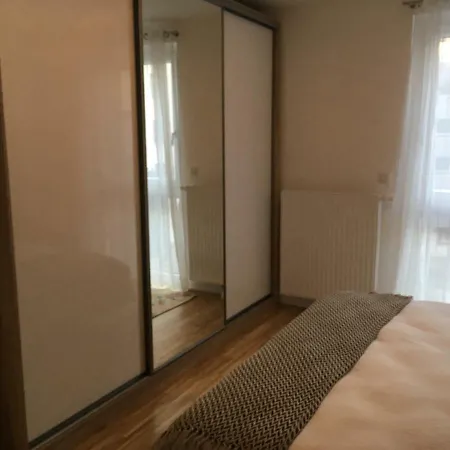 Apartment White Vintage Park View Vienna