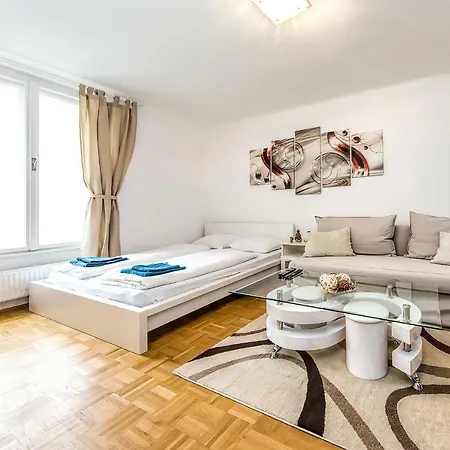 Apartament Marc-aurel-strasse
