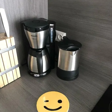 Apartment Happy