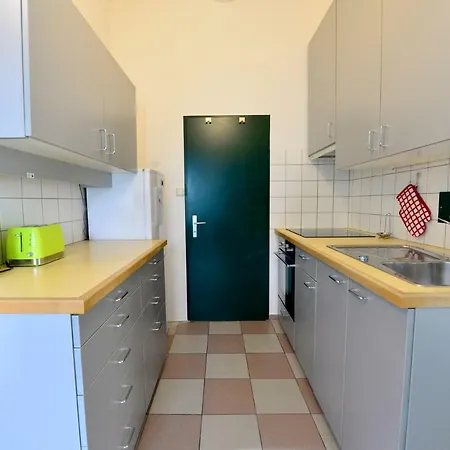 Quiet&green, With Terrace Apartment Wien