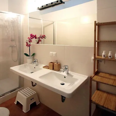 Aeki City Apartment