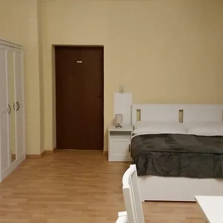 Nahe Rosenhuegel Apartment *