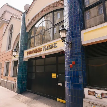 Apartament In Hundertwasser Village Viena