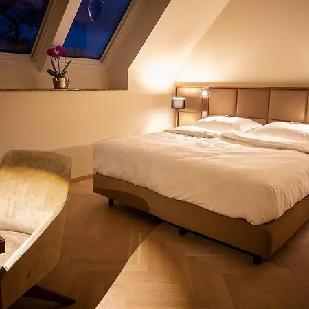 Est Schoenbrunn -