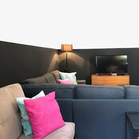 Burghardtgasse Apartment