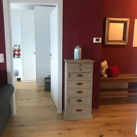 Apartament Modern With Balcony