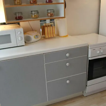 Cosy Close To * Vienna
