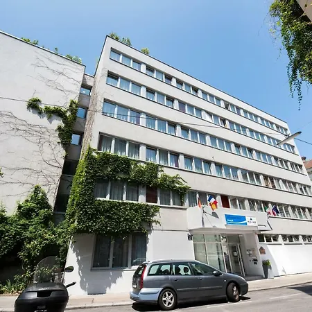 Allyouneed Vienna4 Hotel Viena