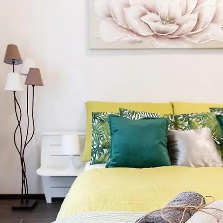 Apartment City 4 *