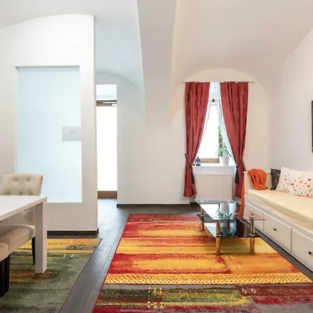 City 4 Apartment