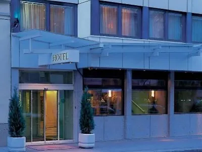 Hotel H+