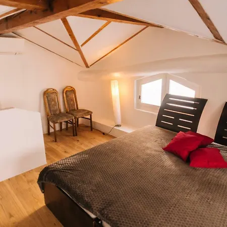 Apartament In Hundertwasser Village