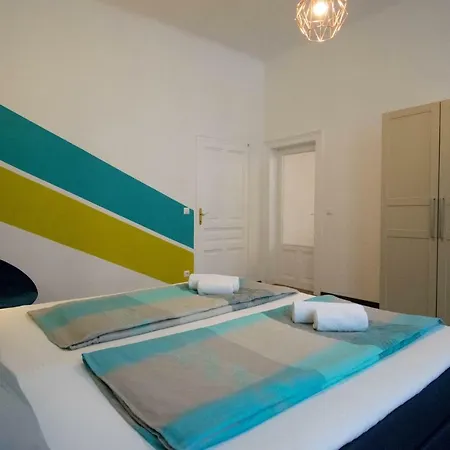 Premium Brunnenmarkt Apartment Vienna