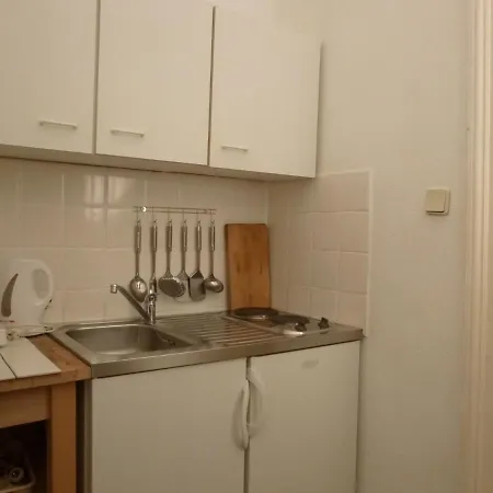 Aparthotel Maximillian 2*