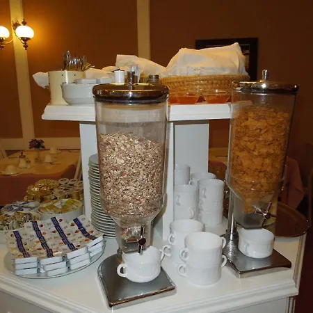 Continental Hotel-pension Bed & Breakfast