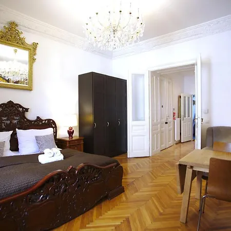 Apartament 7th Heaven Center