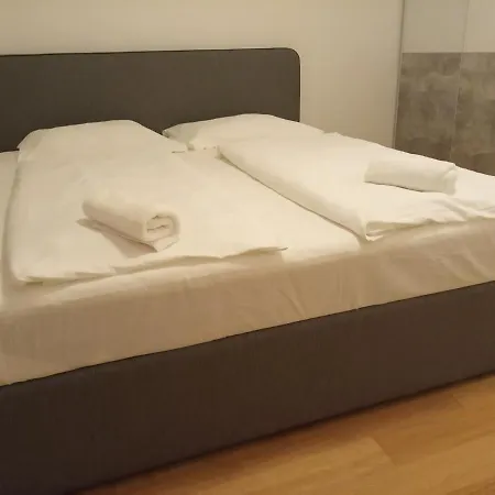 Hotel Paradise City Vienna