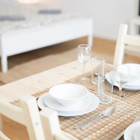 Living - Hasnerstrasse Apartament