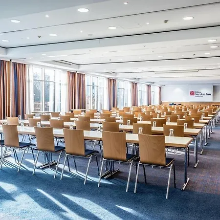 Hilton Garden South Hotel Vienna