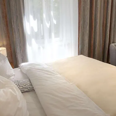 Hotel Riess - Self Check-in 3*