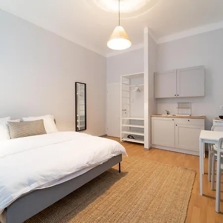 Casa Mama Aparthotel *
